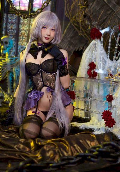 2019欧美泳装走秀_续集欧美成人在线