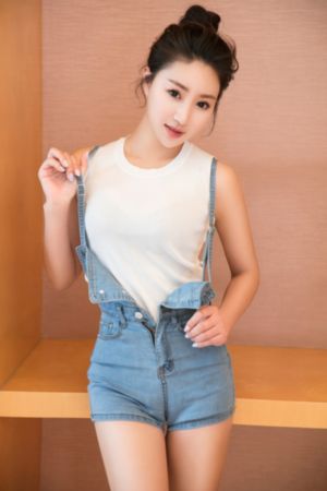 欧美情侣拉手图片_BD免费视频大全