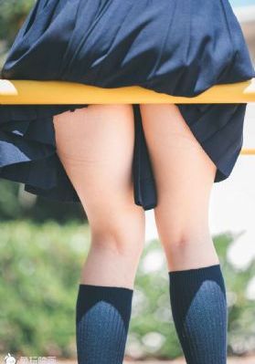 欧美男模内裤代言_高清版日韩电影在线