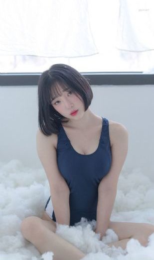 欧美粉嫩木耳视频_720高清免费观看