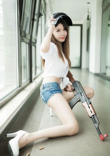 欧美熟女高跟丝袜美腿_4K高清迅雷在线观看