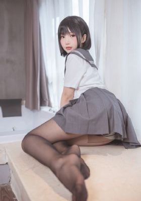 亚洲国产精品美女久久久_完整版电影在线观看