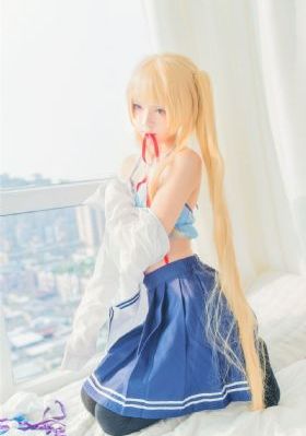 日本人妻媓乱厨房在线看_超清高清迅雷在线观看