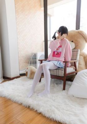 日韩制服丝袜高清有码在线_720完整版观看