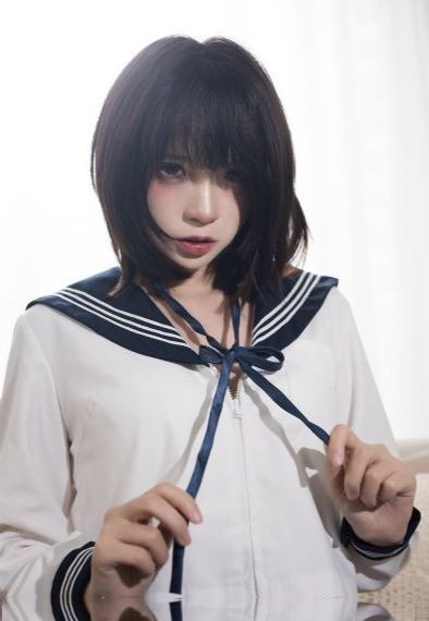 欧美海边美女图片_BD英语神马影院手机在线